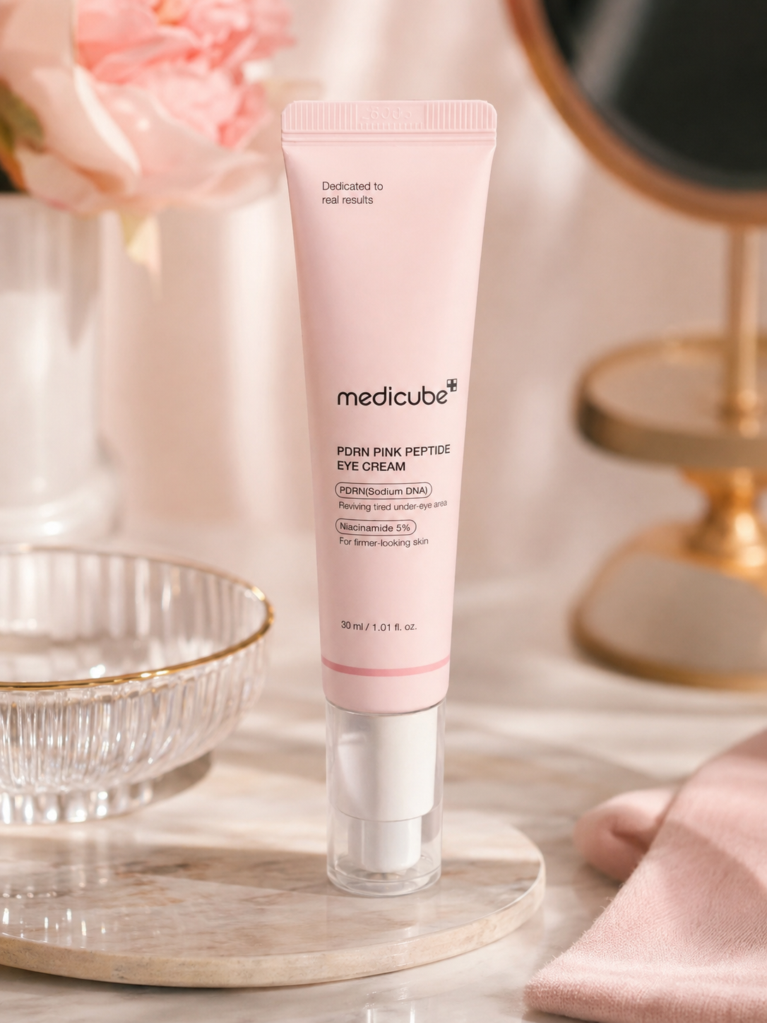 Medicube PDRN Pink Peptide Eye Cream
